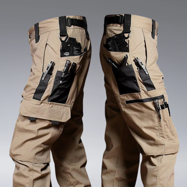 Finn™ Multi Pocket Cargo Pants