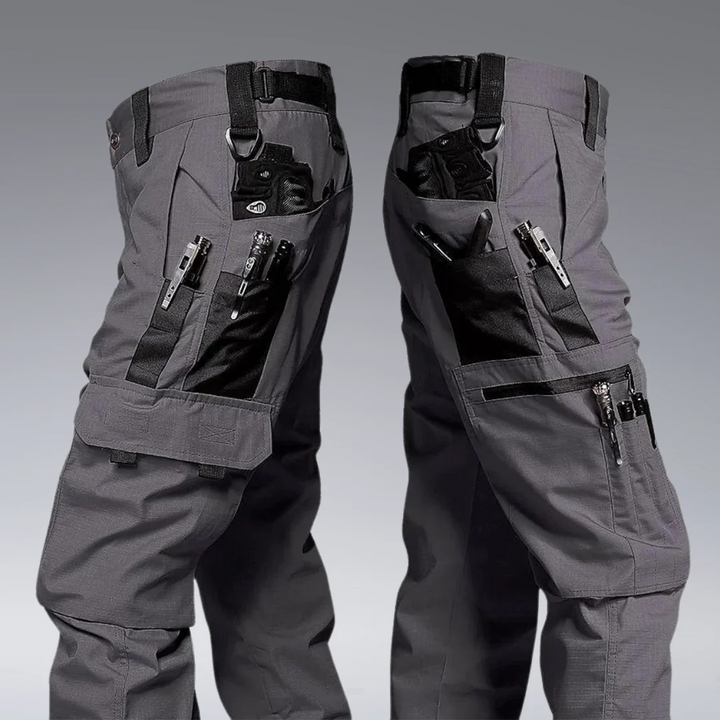 Finn™ Multi Pocket Cargo Pants