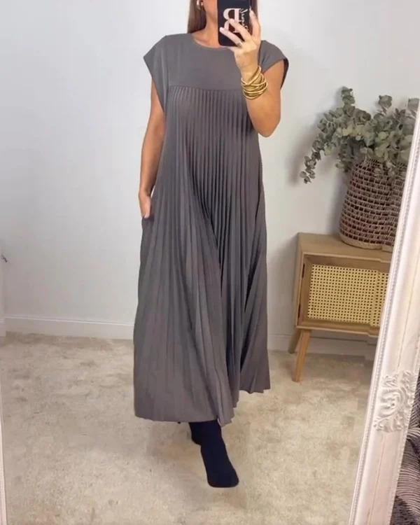 Caroline™ Pleated Maxi Dress