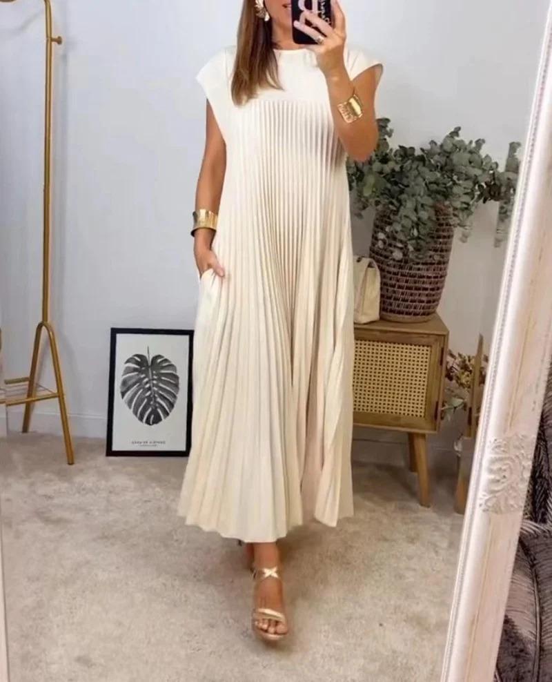 Caroline™ Pleated Maxi Dress